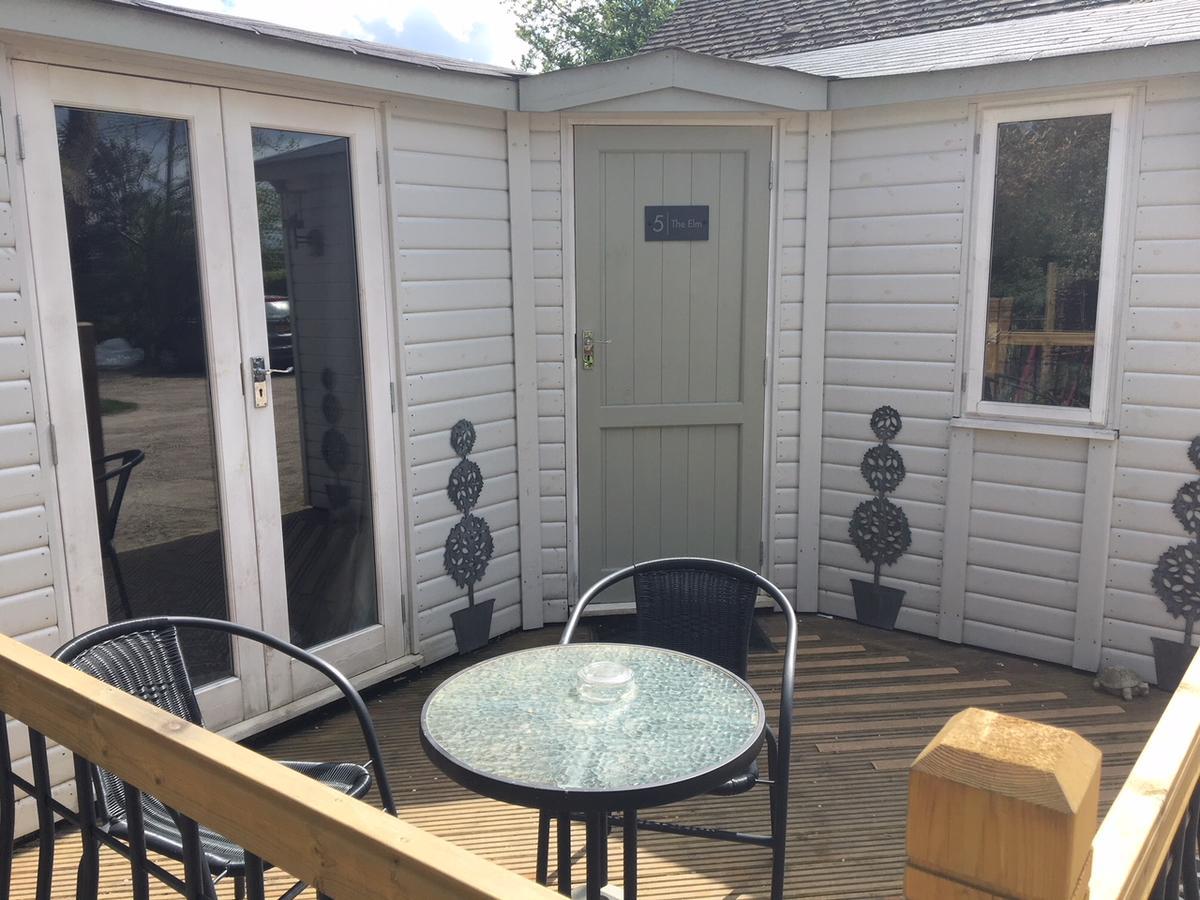 The Willows Guest House Takeley Exteriér fotografie