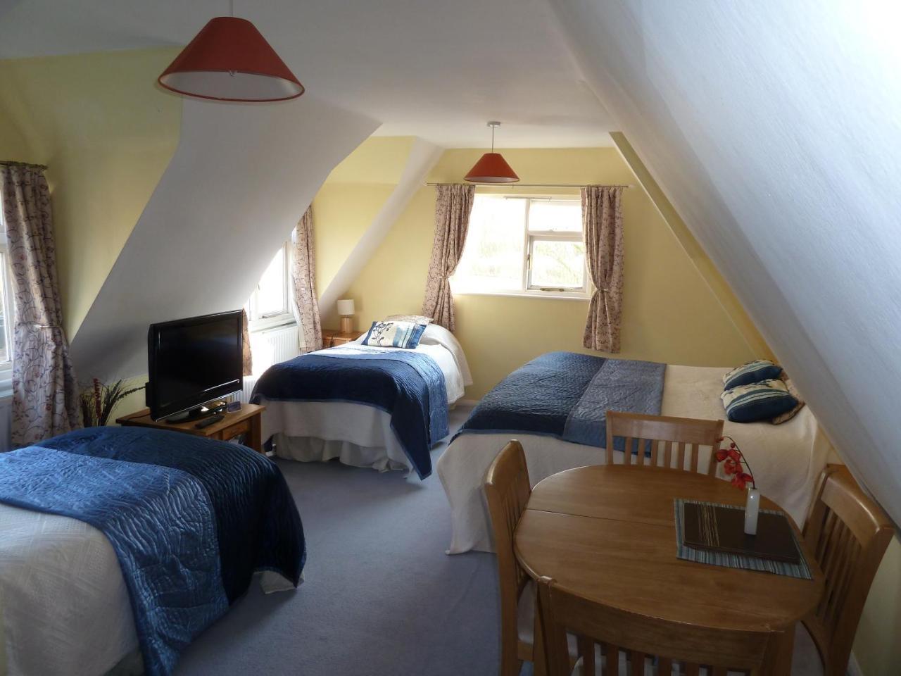 The Willows Guest House Takeley Exteriér fotografie