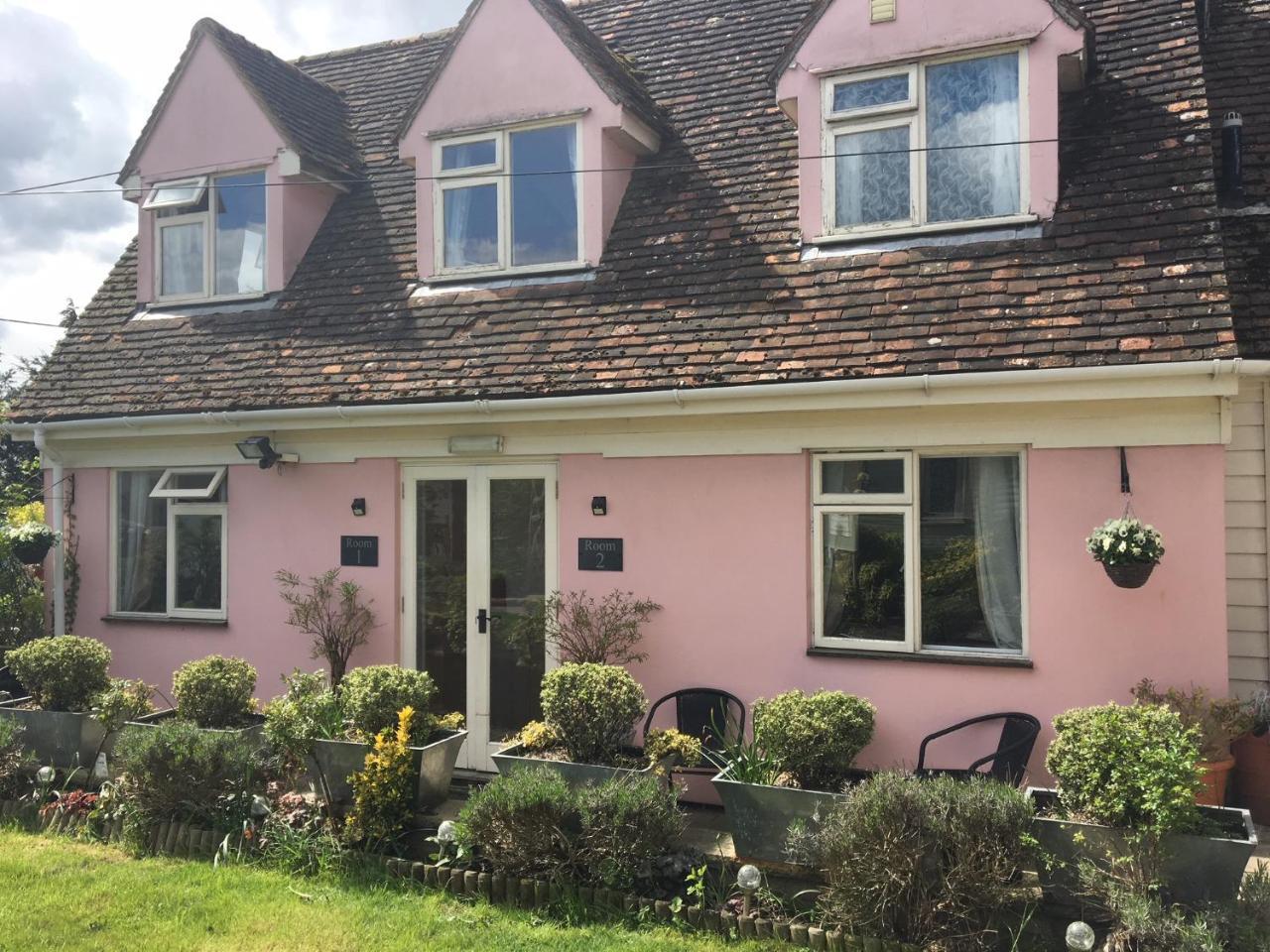 The Willows Guest House Takeley Exteriér fotografie