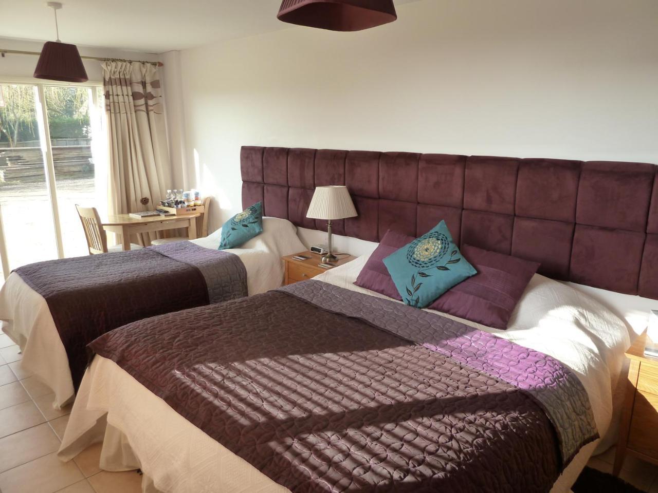 The Willows Guest House Takeley Exteriér fotografie